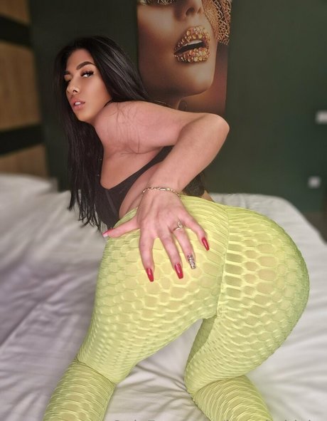 bonnie blake onlyfans topless