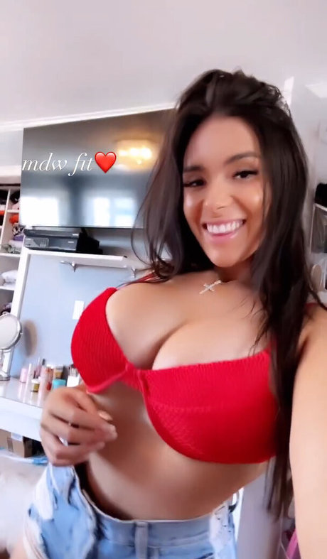 Samantha L desnuda onlyfans