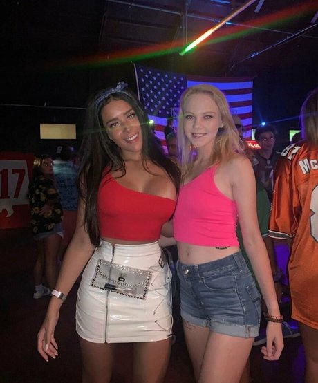 Samantha L only fans pic