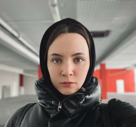 Jane Wild naked only fans