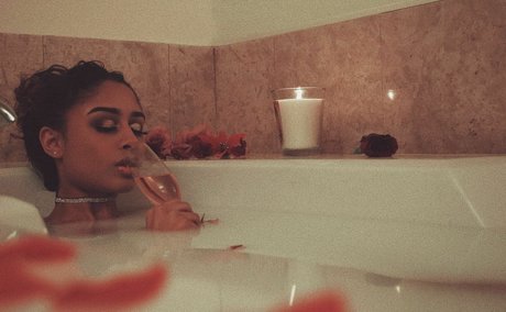 AlessiaSays only fans review