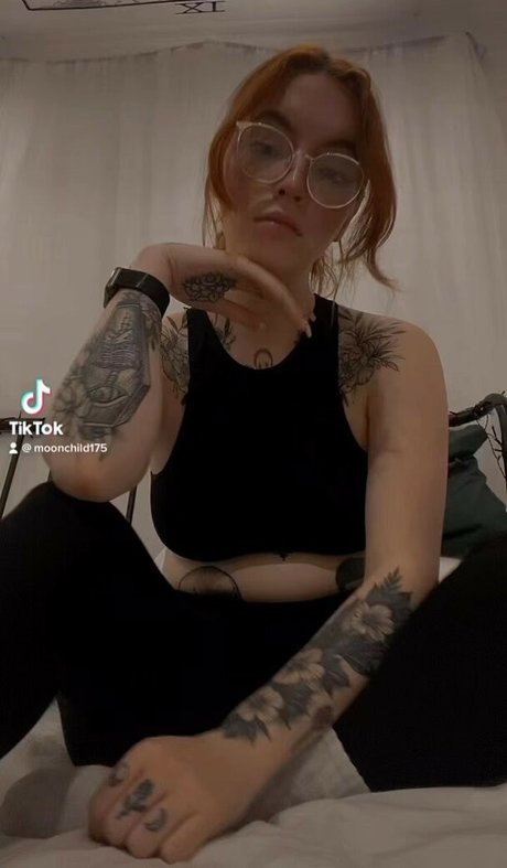 molly p a penny onlyfans pictures