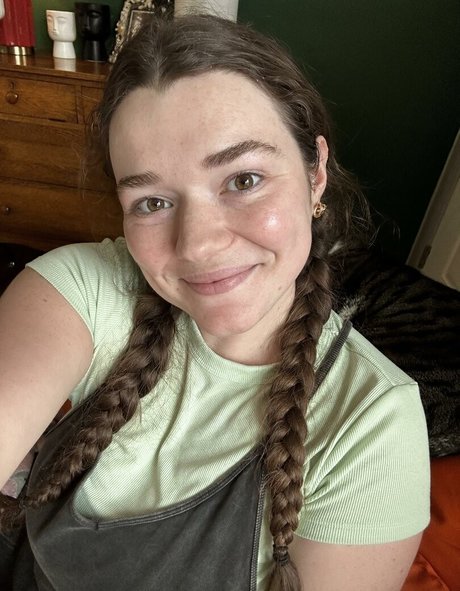 ddd marie onlyfans striptease