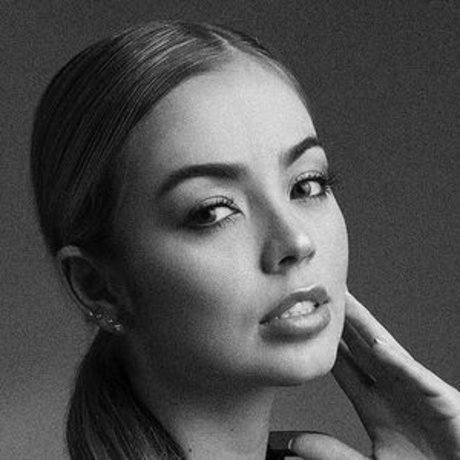 Valentina Gallego onlyfans model