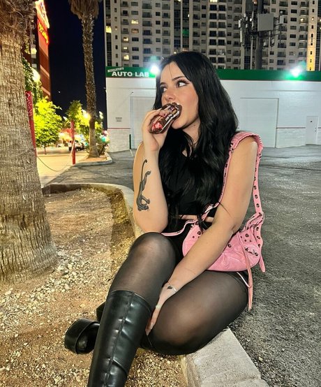 mega onlyfans hot pic