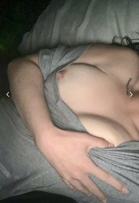 maddiemccrory onlyfans topless