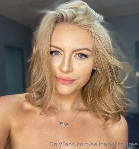 skinny ebony teen onlyfans naked picture