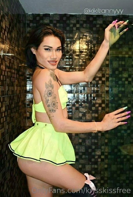 krisskissfree nudes onlyfans