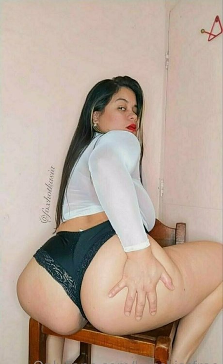 krisskissfree only fans leaked