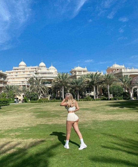 Karina Grinberryall onlyfans model