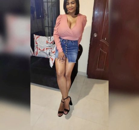 Gisselle F onlyfans leaks nudes