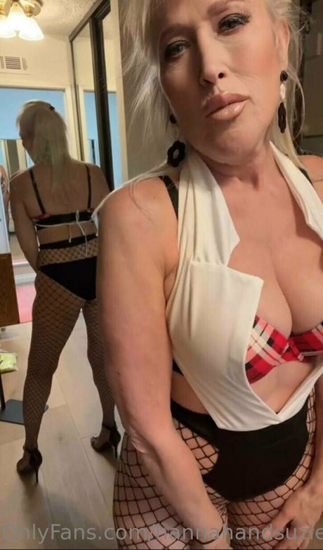 suzieandhannahfree leaked onlyfans naked