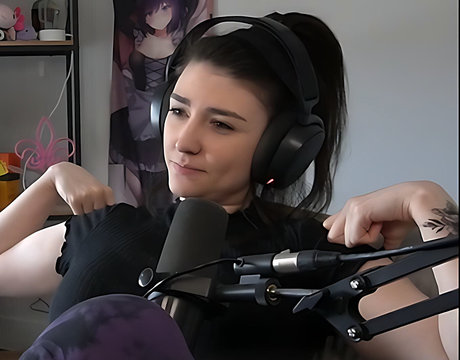 50 years old onlyfans hot naked candids