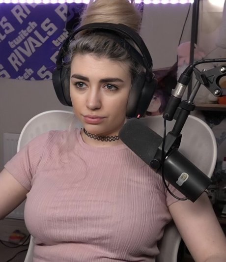 Wolfabelle onlyfans post