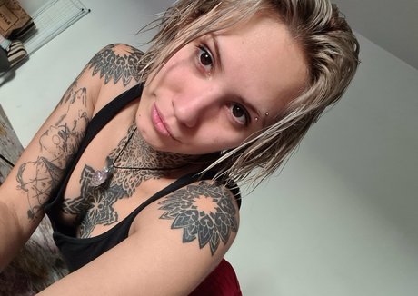 erotic onlyfans art porn portrayal