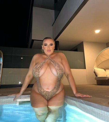 Laura Morgan nude onlyfans