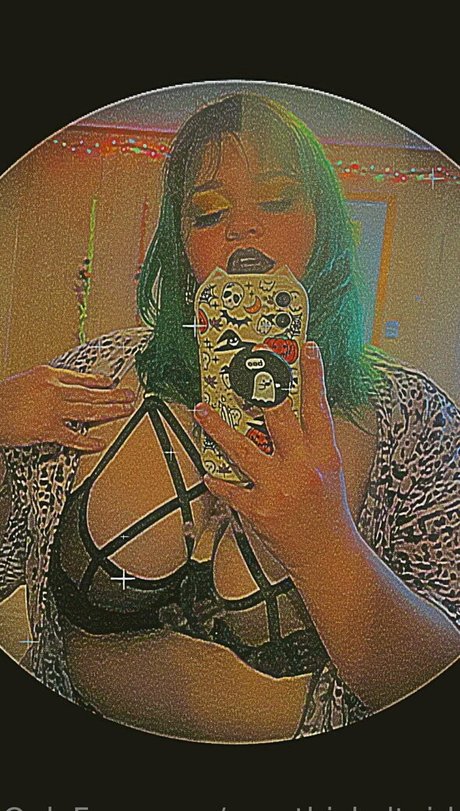 eurekalynnxx onlyfans boobs