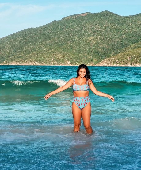 Bella Barp onlyfans leaked tits