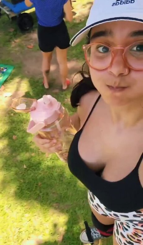 Bella Barp onlyfans leaka