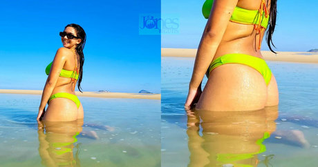 Bella Barp onlyfans mega