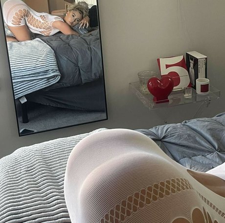 Emily Huff nude leak onlyfans