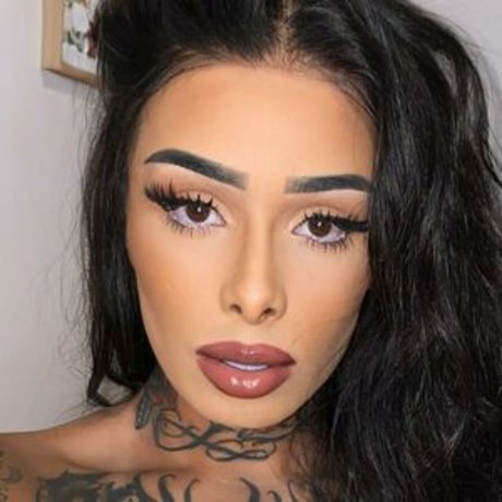 Luana Prado onlyfans lean