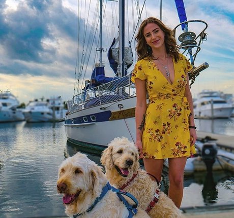 Taylor Francis onlyfans picture