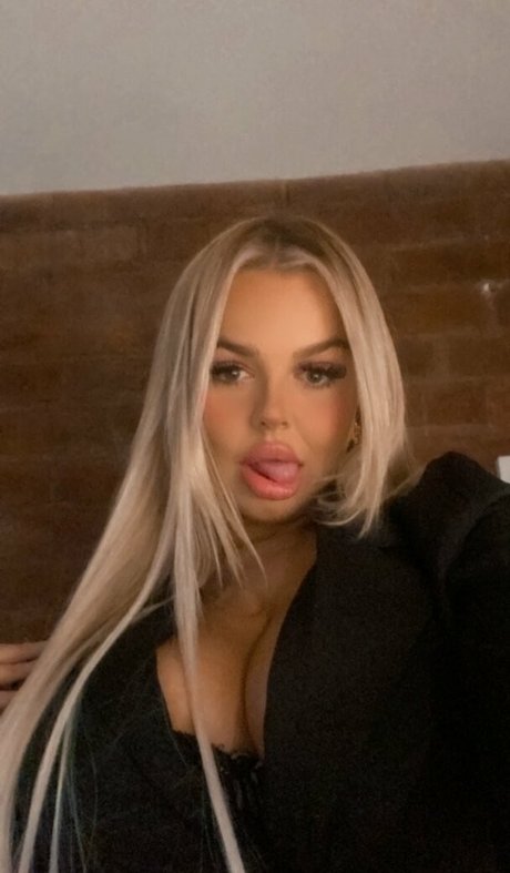 Kayleigh Thomsen onlyfans naked