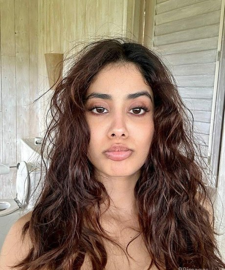 Janhvi Kapoor only fans nude