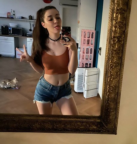 Anni The Duck Profile pic