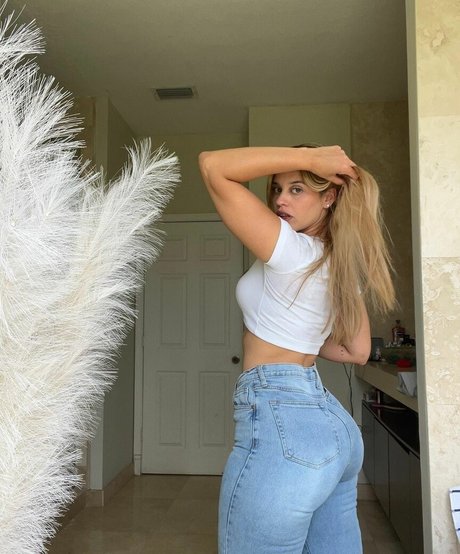 nadiag537 nudes only fans