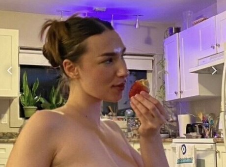 Ambzzzie only fans review