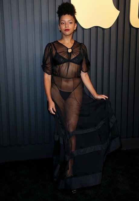 Djouliet Amara leaked onlyfans