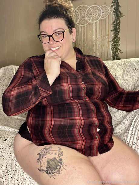 hela stoned bbw leaked naked onlyfans