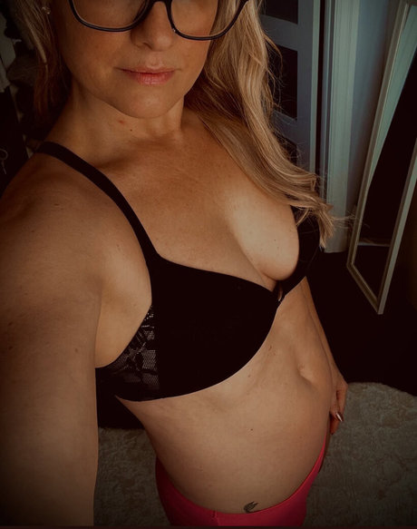 cdn hotwife foxygin onlyfans archive