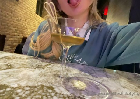 lifewithkellykay onlyfans sexy