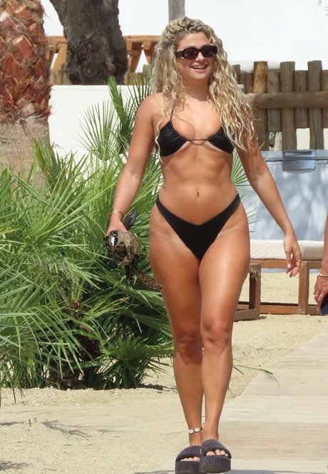 Antigoni Profile pic