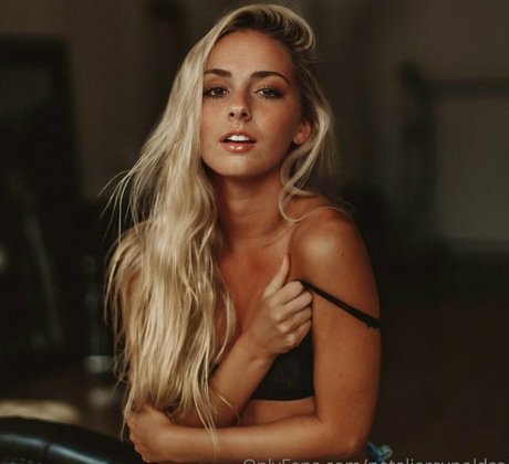 nataliereynoldss onlyfans sex