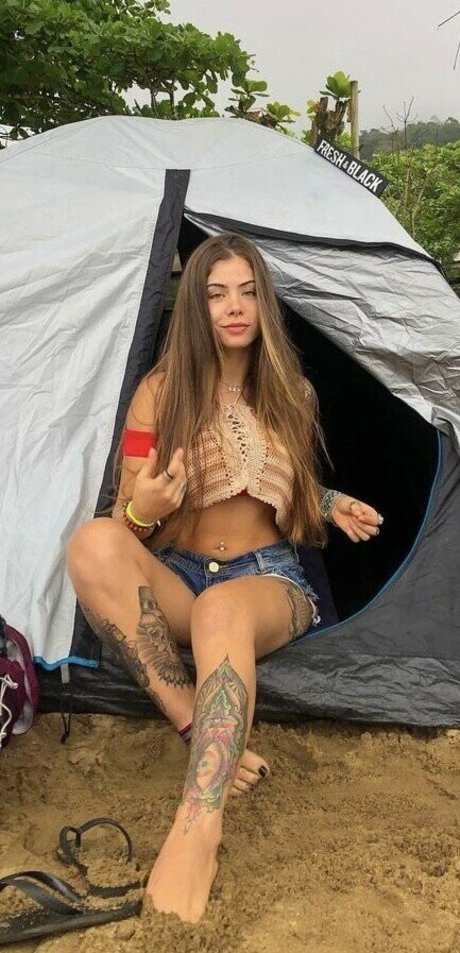 Thayna Lopes free only fans