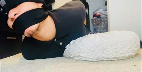 mixedbondageboy onlyfans nudes