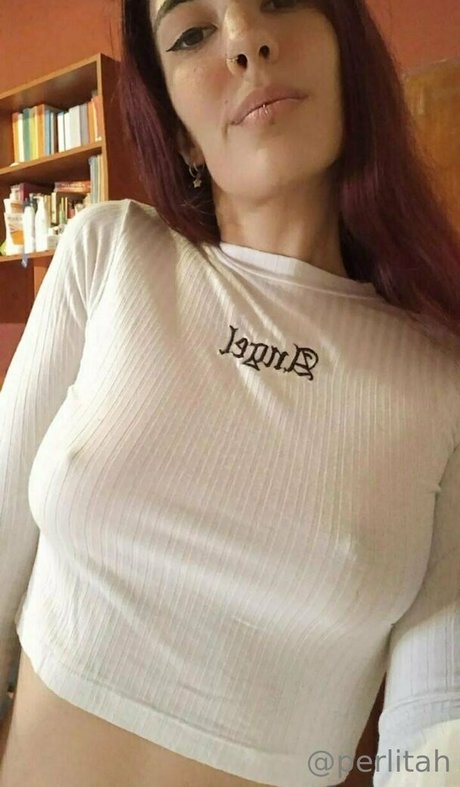 perlitah only fans nudes