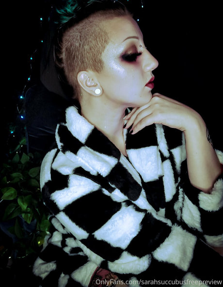 sarahsuccubusfreepreview xxx onlyfans