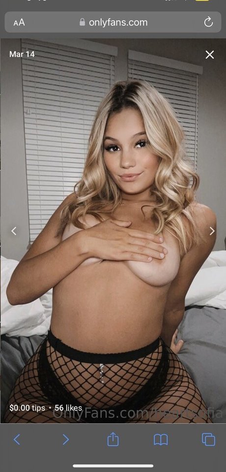 SofiaHeart onlyfans model