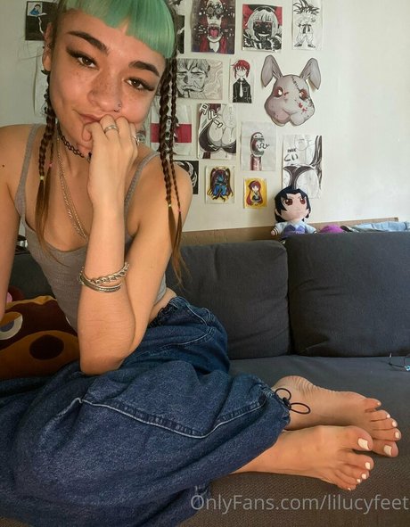 lilucyfeet pics onlyfans
