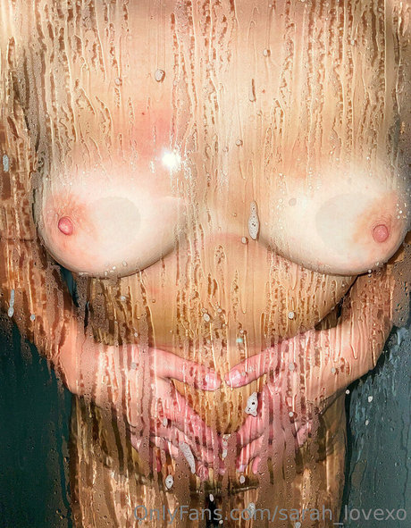 sarah lovexo onlyfans post