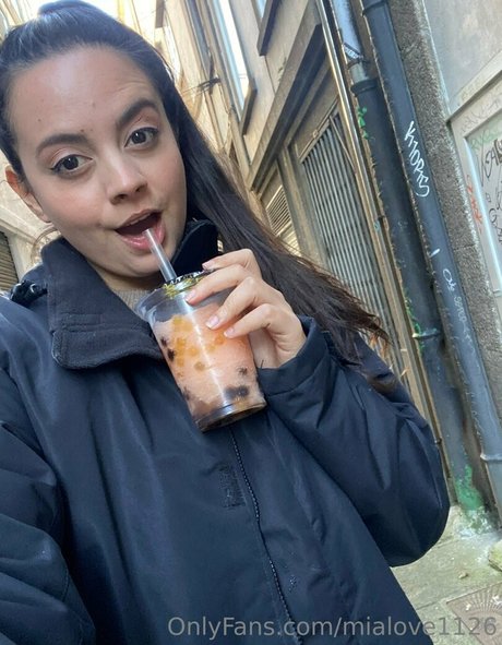 mialove1126 onlyfans