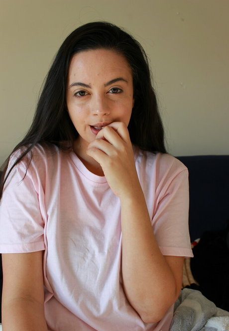 mialove1126 nude porn onlyfans