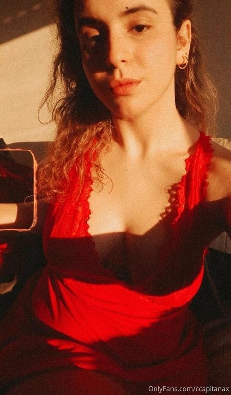 ccapitanax onlyfans leaked.