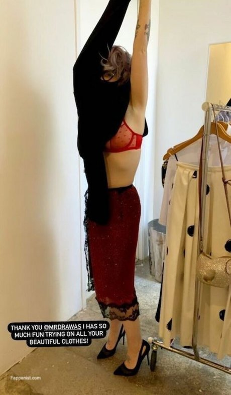 Kelly Osbourne leaked onlyfans sex