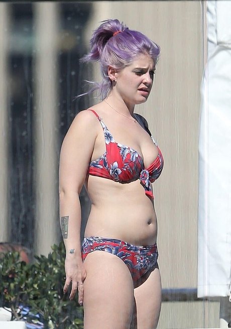 Kelly Osbourne leaked onlyfans